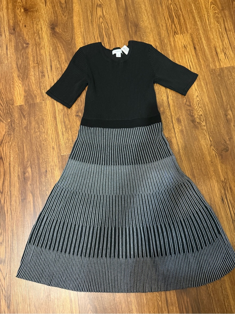 Liz Claiborne women dress M